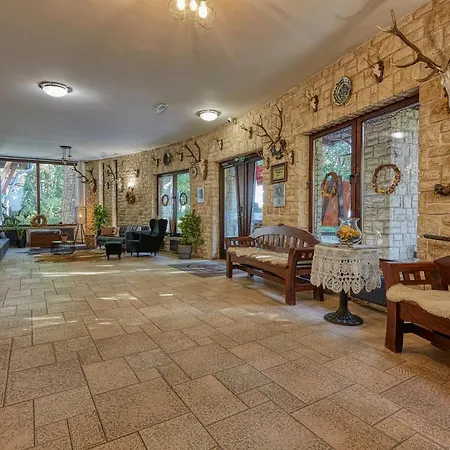 Tercia Hubertus Panzio Sopron