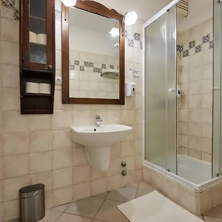 Tercia Hubertus Panzio Bed & Breakfast