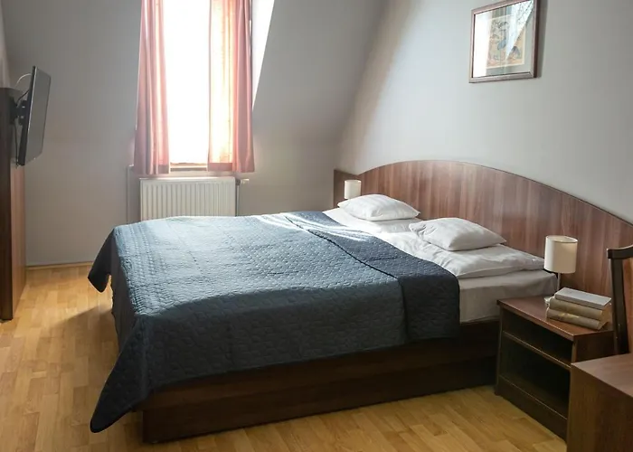 Tercia Hubertus Panzio Bed & Breakfast 4*