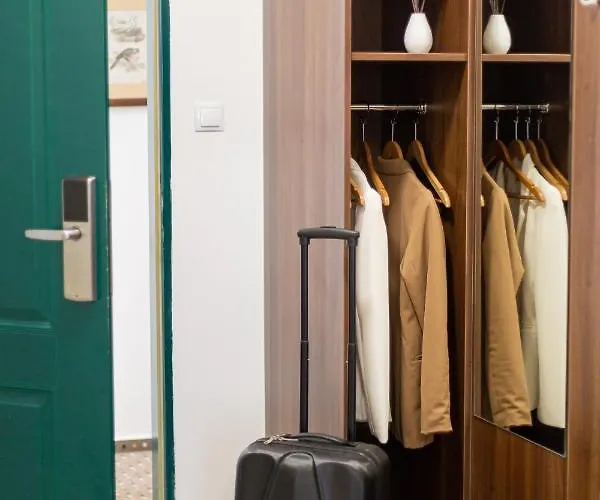 Tercia Hubertus Panzió